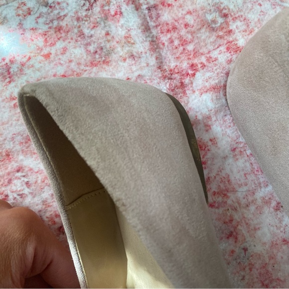 โญ๏ธ 3 for $15 or 5 for $25 Item - Blush Faux Suede Bow Ballet Flats - Picture 4 of 11